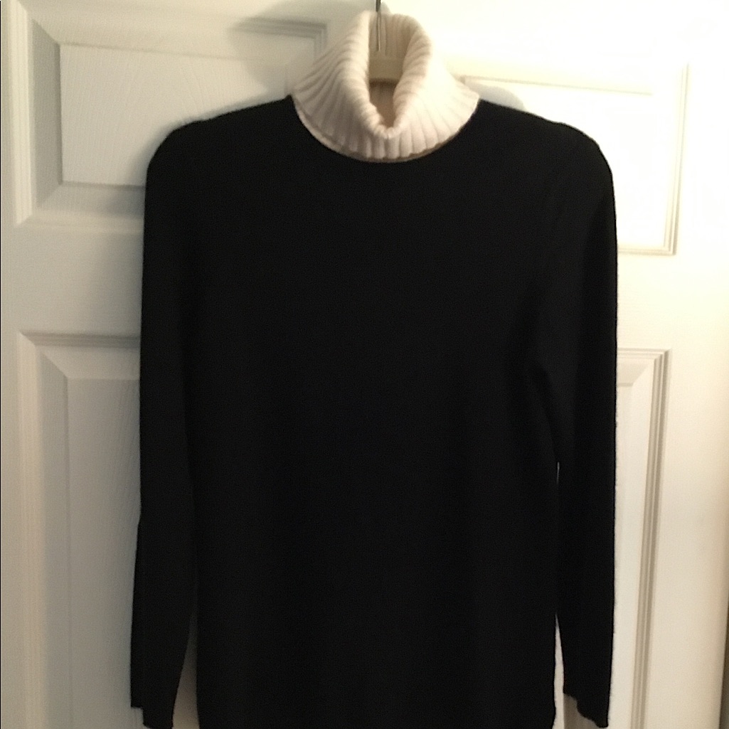 Magaschoni Cashmere Sweater Size L Nwot